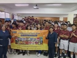 Coach Priska Sahanaya Ajarkan Teknik-Teknik Public Speaking dalam Presentasi di SMP Tarakanita 5 bersama PRONAS