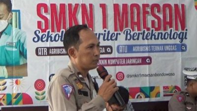 Satlantas Polres Bondowoso dan Jasa Raharja sosialisasi di Sekolah – Sekolah