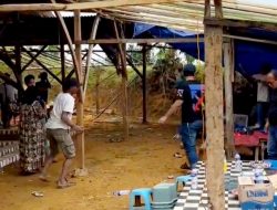 Polres Sampang Bubarkan Arena Judi Sabung Ayam Di Desa Bira Tengah Sokobanah Sampang