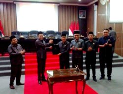 Bupati Bondowoso Hadiri Rapat Paripurna Penjelasan Raperda Perubahan ke Dua Atas Perda No. 5 Tahun 2014