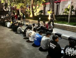 Bikin Onar Dengan Menutup Jalan, Puluhan Remaja Diamankan Polrestabes Surabaya Dalam Ops Ketupat Semeru