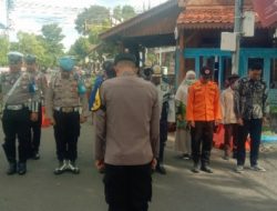 Tak Kenal Libur, Babinsa Amankan Pos Pengamanan Idul Fitri 1446 H di Bondowoso