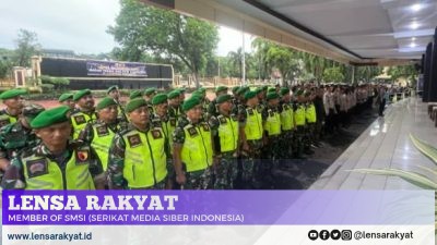 Babinsa Koramil 01  Bondowoso Ikut Jaga Kesiapan PAM Malam Takbir Idul Fitri 1446 Hijriah