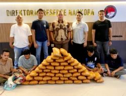 Polda Sumbar Tangkap 4 Pengedar Narkoba, Temukan 2 Karung Besar Berisi Ganja di Dapur dan Kamar Mandi Pelaku