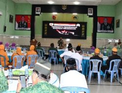 Dandim 0822/Bondowoso Gelar Komsos Bersama Keluarga Besar TNI Tahun 2025 di Aula Makodim