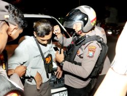 Patroli Malam, Polisi Berhasil Amankan 3 Pemuda di Mojokerto Diduga Akan Pesta Sabu