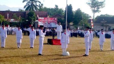 Forkopimcam Tegalampel Gelar Upacara Detik-detik Proklamasi HUT RI ke-80 Dengan Khidmat