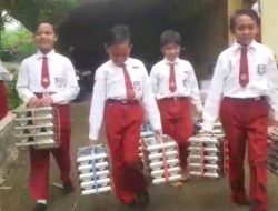 Semangat Juang! Siswa SDN Curahdami 01 Antusias Terima Makanan Bergizi Gratis dari SPPG Curahpoh-Curahdami 03