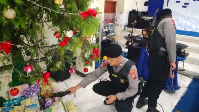 Polres Bondowoso Sterilkan Gereja, Pastikan Keamanan Ibadah Natal