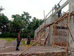 Pantau Progres Fisik, Danramil 01/Bondowoso Awasi Pembangunan Koperasi Merah Putih KDKMP di Kota Kulon