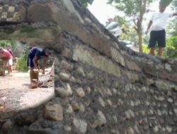 Tak Ditanggapi Pemerintah, Warga Desa Mandiro ‘Paksa’ Iuran Atasi Longsor Setinggi 3 Meter
