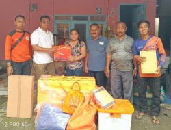 Kebakaran Hanguskan Dapur Kerupuk, Lurah Kotakulon dan BPBD Bondowoso Cepat Gercep Salurkan Bantuan