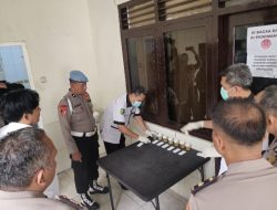 Mendadak Usai Apel! Kapolres Madiun Periksa Urine 21 Pejabat dan 13 Kapolsek, Hasil Negatif Semua