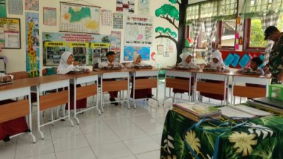 Sapaan Hangat Babinsa dan Menu Bergizi dari SPPG Curahpoh 3, Bikin Siswa SDN Penambangan 01 Semangat Belajar