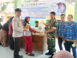 525 KK di Kelurahan Blindungan, Bondowoso Tersenyum Bahagia Usai Terima Bantuan Beras Bapang dari Pemerintah