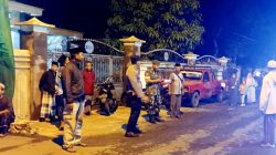 Babinsa 0822/03 Tegalampel dan Bhabinkamtibmas Sigap Kawal Pengajian Rutin Foqoro’ul Musthofa di Sekarputih