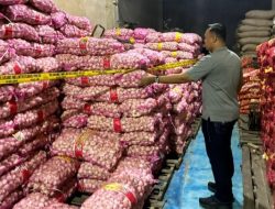 Bareskrim Polri Berhasil Bongkar Penyelundupan 23 Ton Bawang dan Cabai di Pontianak