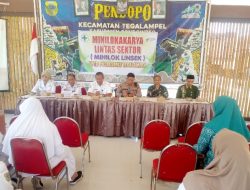 Kepala PKM Tegalampel Gaet Camat, Danramil, Kapolsek, dan Kades: Suarakan Imunisasi Balita Dalam Minilok Linsek