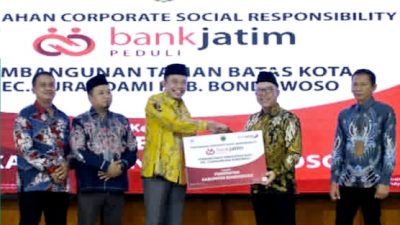 Bupati Bondowoso Terima CSR Taman Batas Kota dari Bank Jatim: Ini Bukan Sekadar Penanda Wilayah!