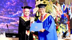 Dari Kursi Ketua DPRD ke Toga Magister: Ahmad Dhafir Sebut Teori Hukum Buat Modal Besar Mengabdi untuk Bangsa