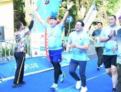 Bersama Kapolres Dandim 0822 Bondowoso Kompak Lari Bersama guna Dukung Gaya Hidup Sehat Melalui Bhayangkara Run 2026